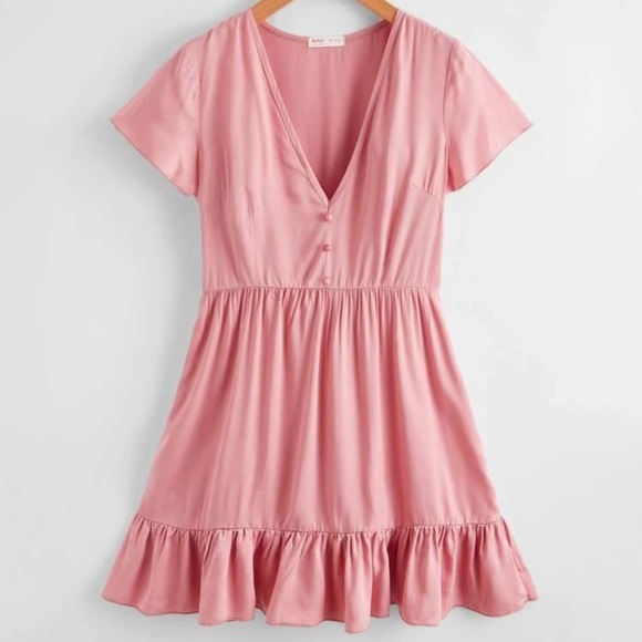 ROMWE Dresses & Skirts - 💥‼️Last one‼️Pink A-line tiered flounce Ruffle hem V-neck dress